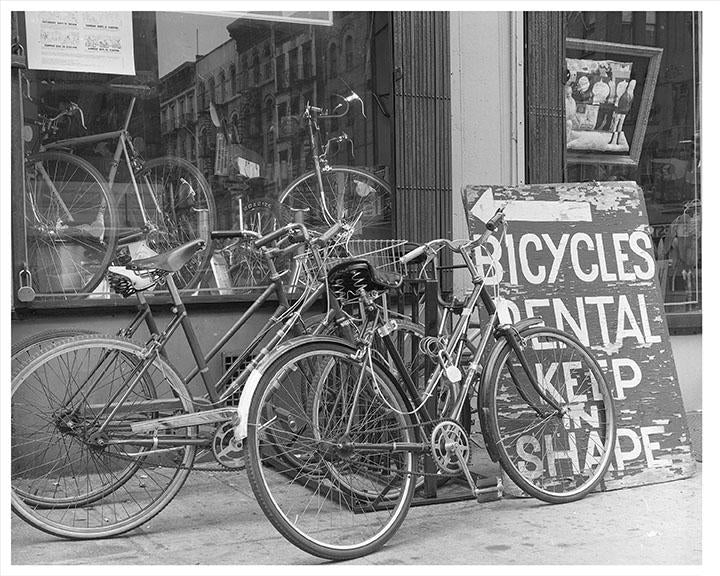 Manhattan Bicycle Shop Photos, Images and Pictures