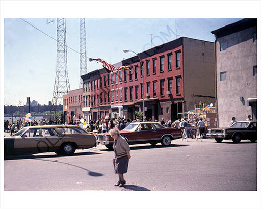 Greenpoint greenpoint avenue 1977 WNYC transmitter