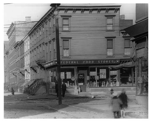 Bedford Ave - Williamsburg - Brooklyn, NY  1918 B Old Vintage Photos and Images