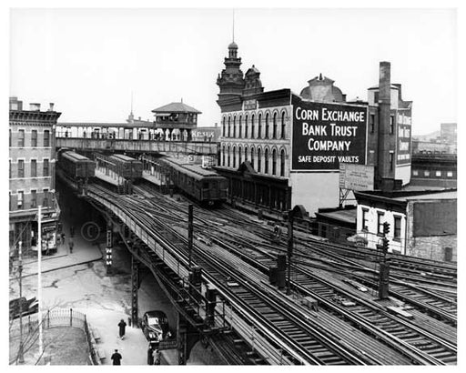 Broadway to Myrtle Subway in Bushwick - 1947 Old Vintage Photos and Images