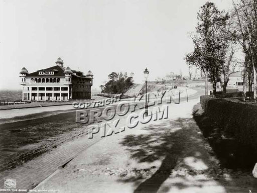 Crescent Atlantic Club Boat House _ Shore Road, looking north, 1905