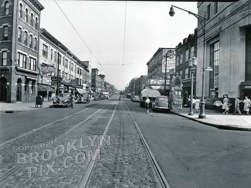 Fifth Avenue, northeast from 75th Street (Bay Ridge Parkway), showing Stanley Theater, 1944