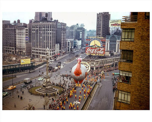 Macy's Thanksgiving Day Parade NYC Photos, Images & Pictures
