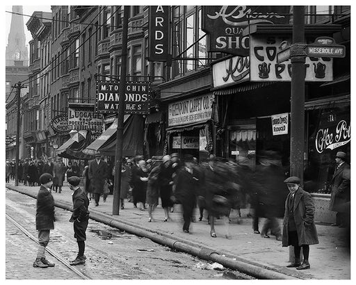 Meserole & Manhattan Ave, Greenpoint Brooklyn New York - 1928