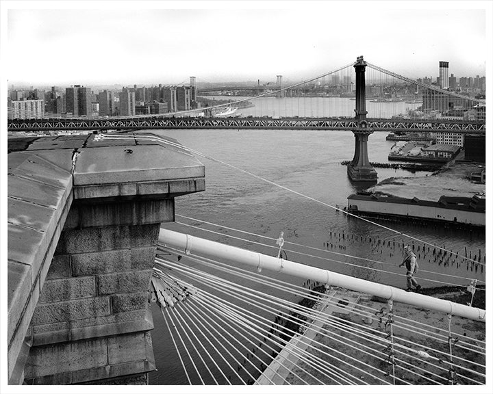 Man walking up main bridge cable with no safety ropes, Brooklyn NY - 1 ...
