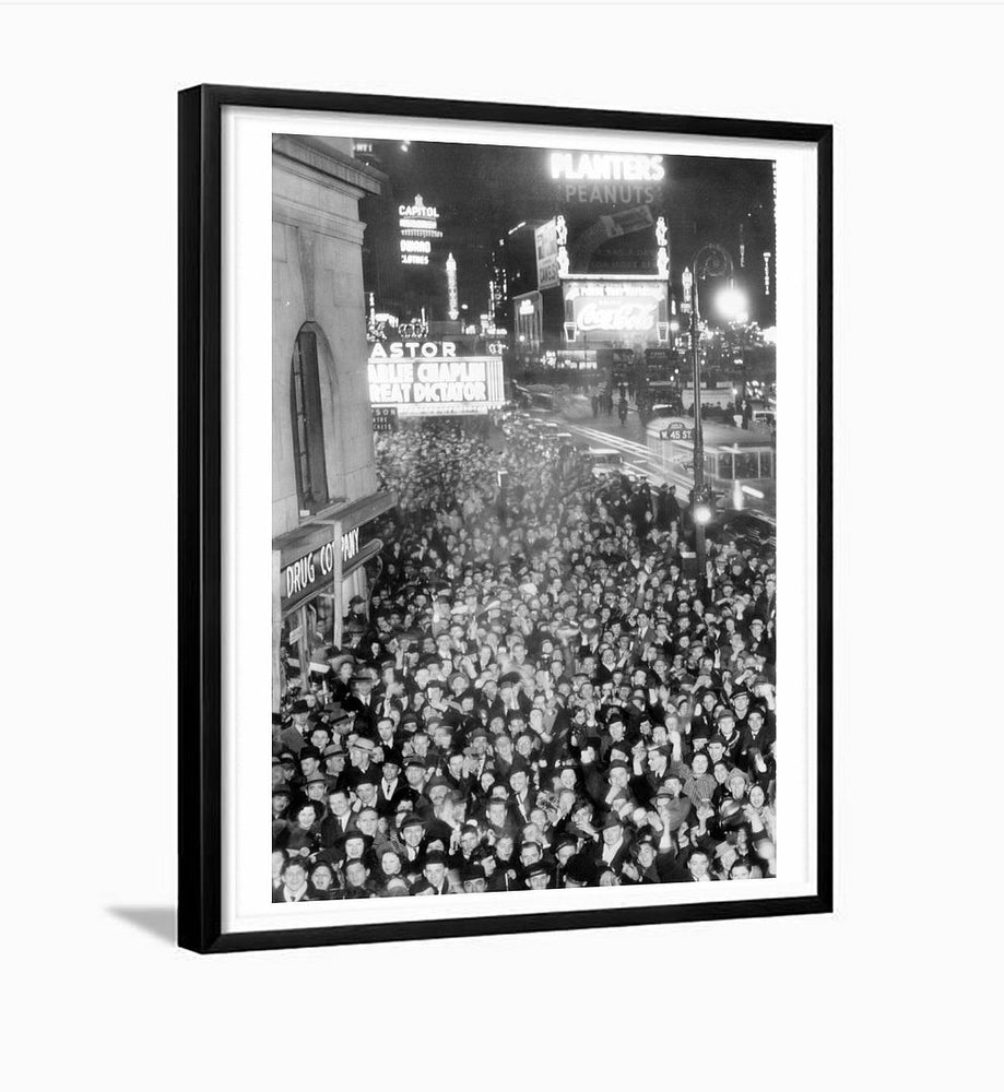 Times Square Astor Theater Charlie Chaplin 1940 Framed Photo