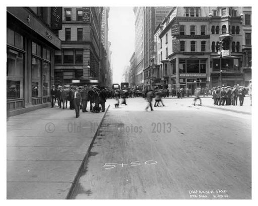 36th Street & 5th Avenue -  Midtown Manhattan  NY 1913 Old Vintage Photos and Images