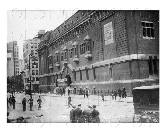 69th Regiment Armory 25-26 Lexington Ave WWI era Manhattan NYC Old Vintage Photos and Images