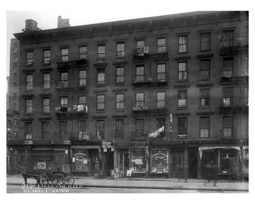 7th Avenue between 27th & 28th  Streets - Chelsea - NY 1914 F Old Vintage Photos and Images
