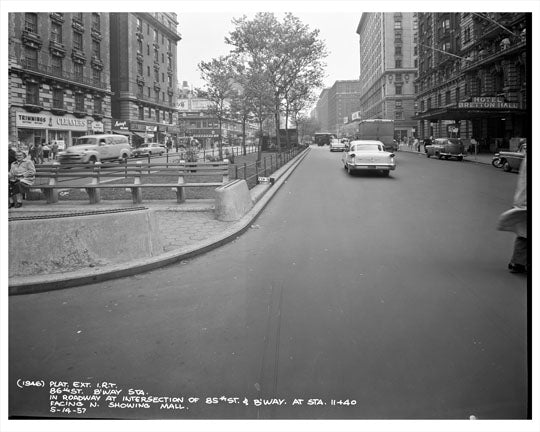 86th Street & Broadway looking at Hotel Bretton Hall 1957 - Upper West Side - Manhattan - New York, NY Old Vintage Photos and Images