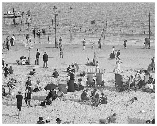 Great day for a swim, Brighton Beach New York - 1901