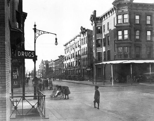First Street northwest to Seventh Avenue formerly the Port Road during the 1776 Battle of Brooklyn, 1922