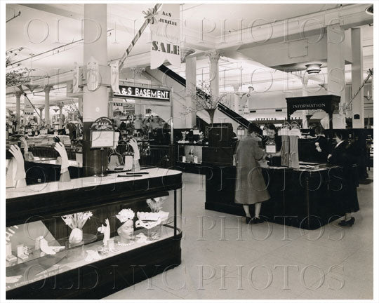 A&S (Abraham & Strauss) department store 1940 Old Vintage Photos and Images
