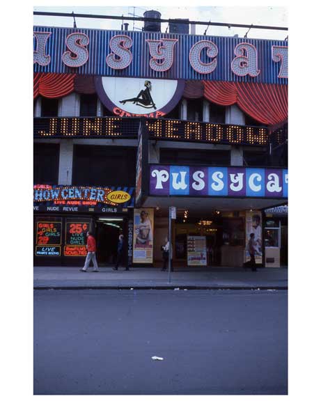 Adult Theaters Near 1970s Times Square Xxx — Old Nyc Photos