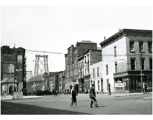 Bedford Ave & South 6th Street from Broadway - 1922 Old Vintage Photos and Images