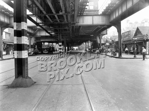 Brighton Beach Avenue looking east to Brighton 5th Street, 1944 Old Vintage Photos and Images