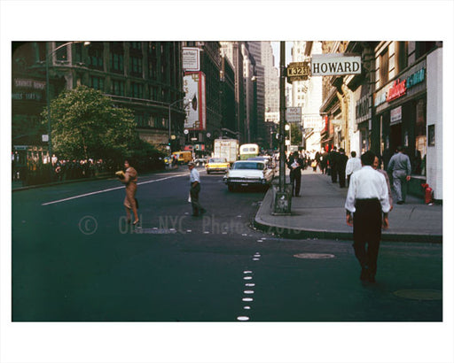 Broadway & 32nd 1961 - Garment District Manhattan Old Vintage Photos and Images