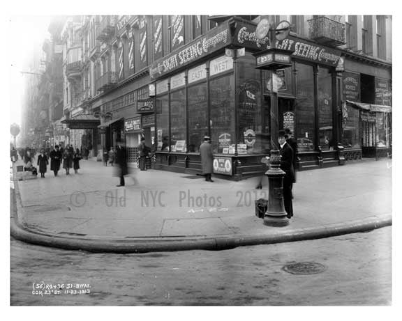 Broadway & 36th Street -  Midtown Manhattan  NY 1913 Old Vintage Photos and Images