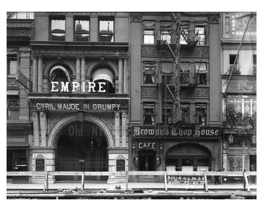 Broadway between 39th & 40th Street - Midtown Manhattan - 1915 Old Vintage Photos and Images