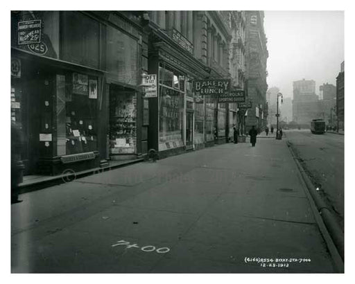 Broadway & East 13th Street  - Greenwich Village -  Manhattan NYC 1913 Old Vintage Photos and Images