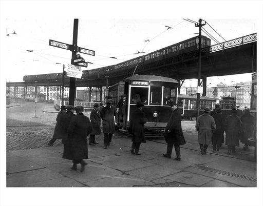 Broadway & Roebling Street train Old Vintage Photos and Images