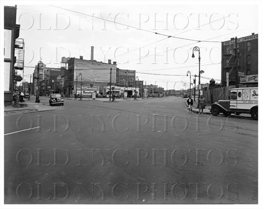 Union Ave south east to Lorimer St 1944 Old Vintage Photos and Images