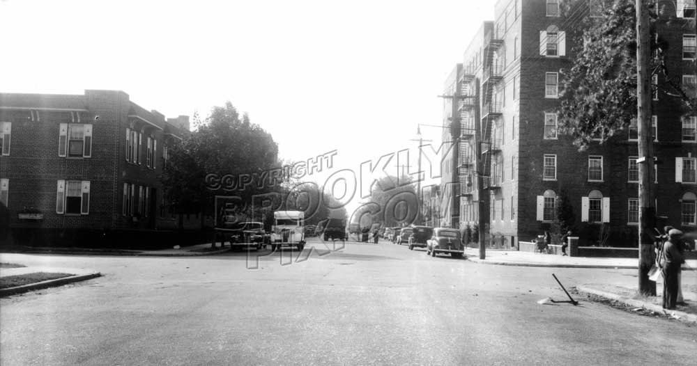 Brooklyn Avenue south to Lenox Road, 1940 Old Vintage Photos and Images