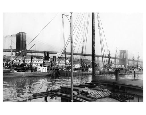 Brooklyn Bridge  beyond the ships Old Vintage Photos and Images