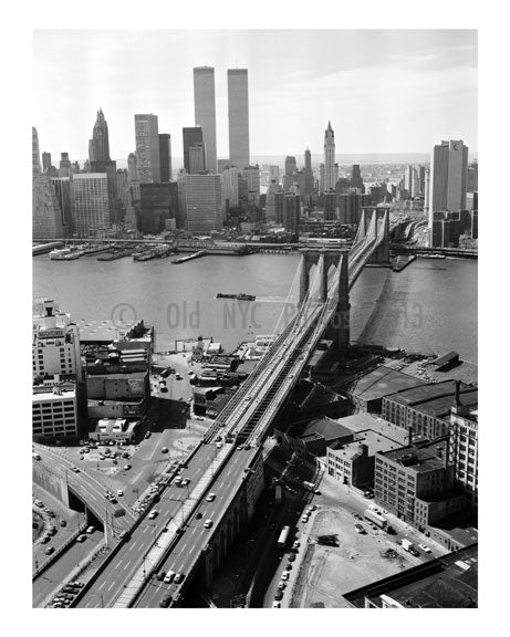 Brooklyn Bridge in front of the Manhattan skyline 1978 Old Vintage Photos and Images