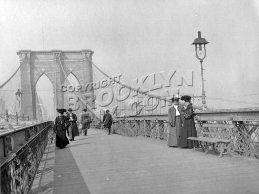 Brooklyn Bridge pedestrian walkway during the "Gay 1890s" Old Vintage Photos and Images