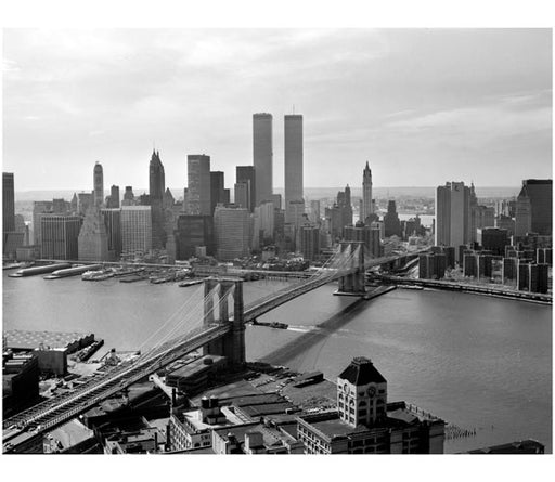 Brooklyn Bridge - view looking towards Manhattan 1978 Old Vintage Photos and Images