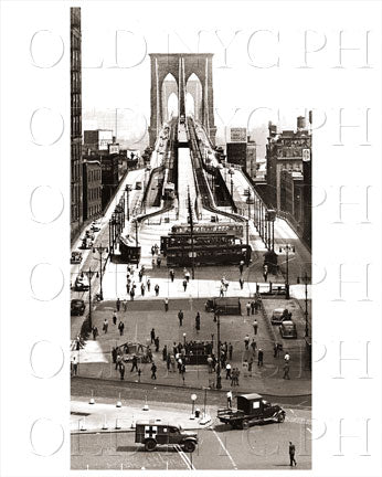 Brooklyn Bridge with trolleys Old Vintage Photos and Images