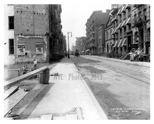 Christopher Street - Greenwich Village - Manhattan - NYC 1914 Old Vintage Photos and Images