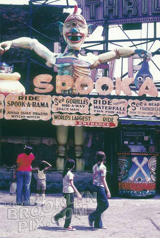 Coney Island attraction, 1975 Old Vintage Photos and Images