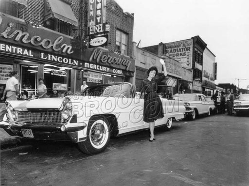 Coney Island Avenue Lincoln Mercury dealer, 1960 Old Vintage Photos and Images