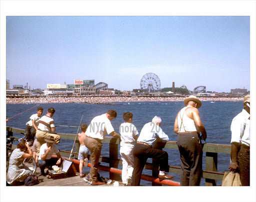 Coney Island beach scene - from a pier Old Vintage Photos and Images