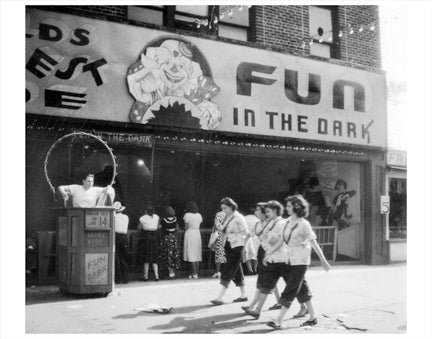 Coney Island Fun In The Dark Old Vintage Photos and Images
