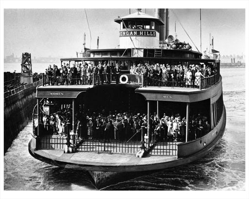 Crowded Ferry Boat in the New York Harbor Early 1910s Old Vintage Photos and Images