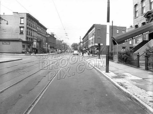 DeKalb Avenue, west to Vanderbilt Avenue, 1949 Old Vintage Photos and Images