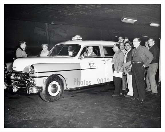 DeSoto Taxi Service Bronx NYC circa 1940s \u2014 Old NYC Photos