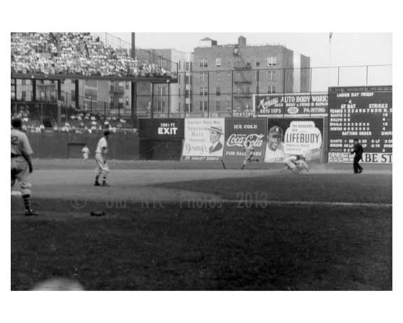 Dodgers vs. Giants at Ebbets Field - Flatbush - Brooklyn NY 1937 2