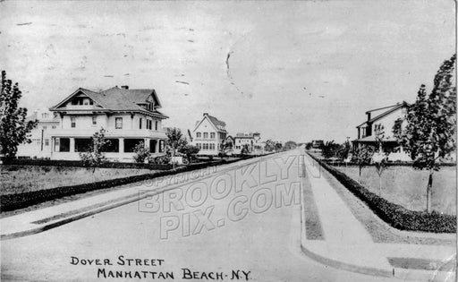 Dover Street, Manhattan Beach, c.1915 Old Vintage Photos and Images