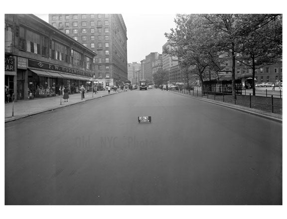 East 79th & Broadway - Upper West Side - Manhattan - New York, NY Old Vintage Photos and Images