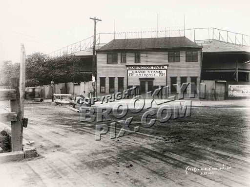 Entrance to Washington Park at 4th Avenue and 3rd Street, Dodgers stadium before Ebbets Field, 1911 Old Vintage Photos and Images