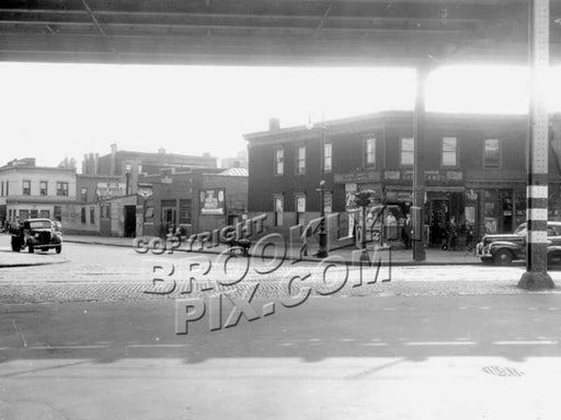 Evergreen Avenue looking southeast at Myrtle Avenue, 1940 Old Vintage Photos and Images