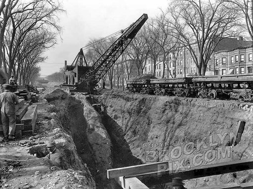 Excavation for the IRT Eastern Parkway Line, 1915 Old Vintage Photos and Images