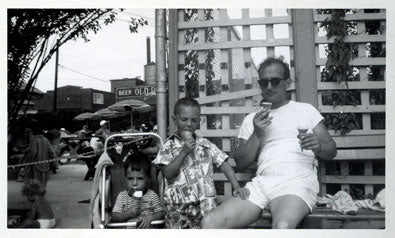 Farragut Pool 1950 - father and children eating ice cream outside Old Vintage Photos and Images