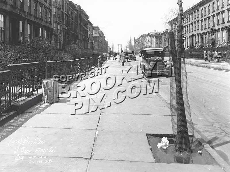 First Place, Carroll Gardens, 1928 Old Vintage Photos and Images