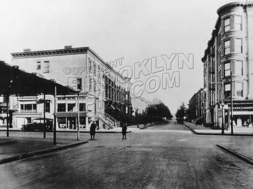 First Street southeast to Seventh Avenue in 1922, route of the Contintental Retreat during the Battle of Brooklyn, Aug. 1776 Old Vintage Photos and Images