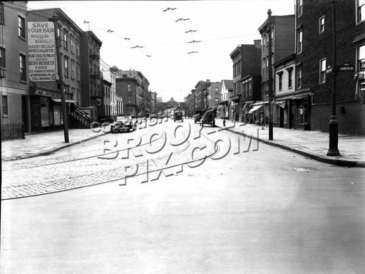 Franklin Avenue looking south from Lafayette Avenue, 1931